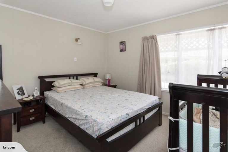 Photo of property in 440b Great South Road, Opaheke, Papakura, 2113