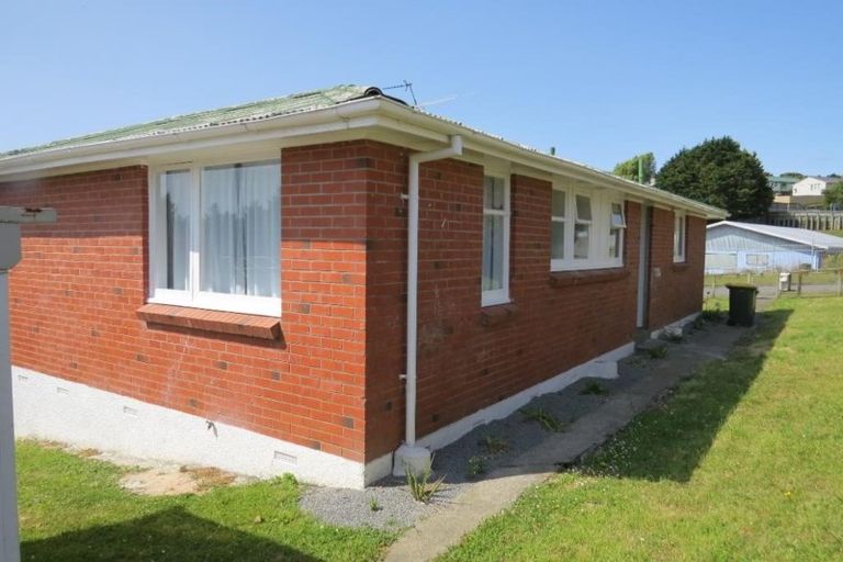 Photo of property in 25 Natone Street, Waitangirua, Porirua, 5024