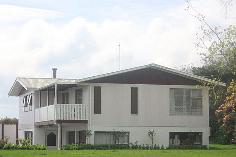 Photo of property in 40 Coulter Road, Owhata, Rotorua, 3010