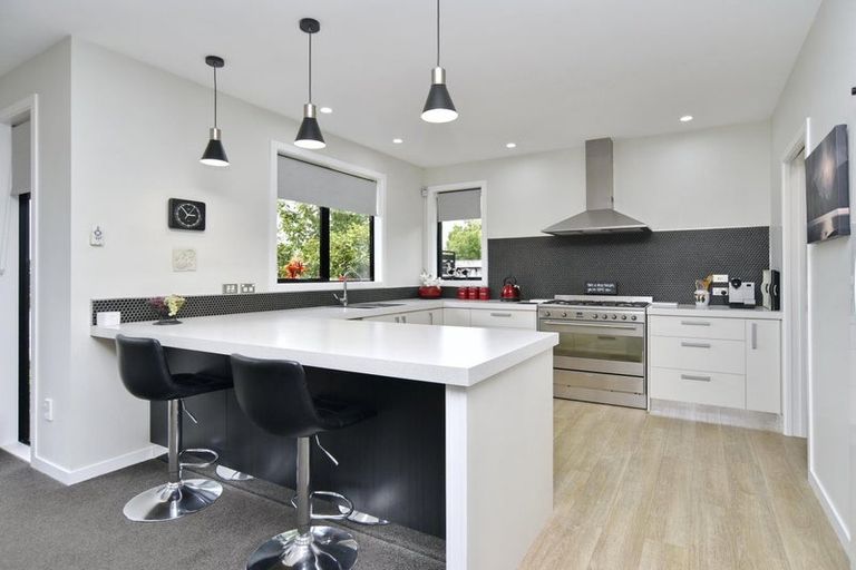 Photo of property in 292 West Belt, Rangiora, 7400