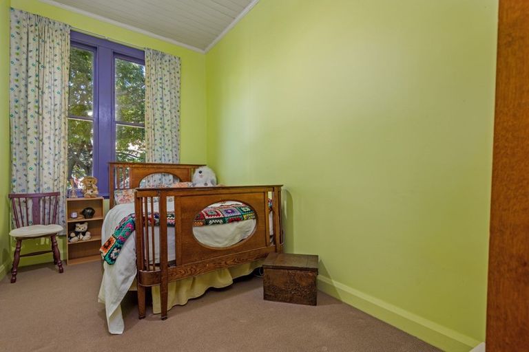 Photo of property in 52 Grey Street, Marton, 4710