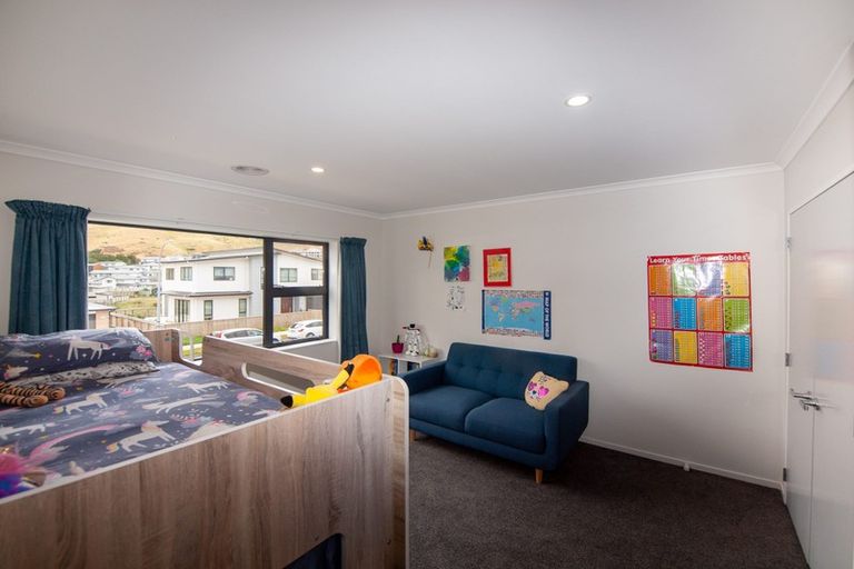 Photo of property in 61 Melksham Drive, Churton Park, Wellington, 6037