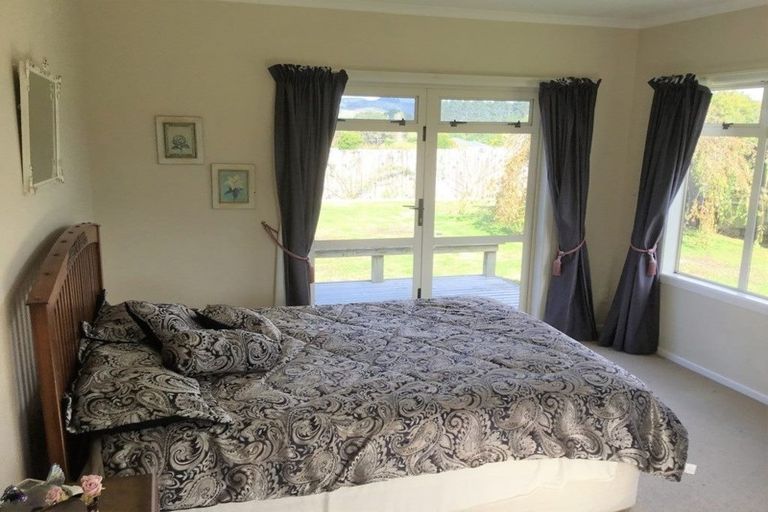 Photo of property in 8946 State Highway 2, Waihi, 3682