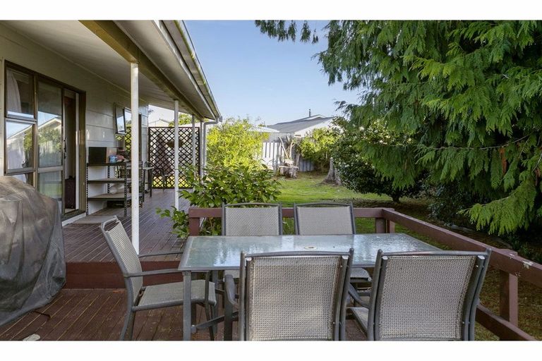 Photo of property in 62 Marshall Avenue, Richmond Heights, Taupo, 3330