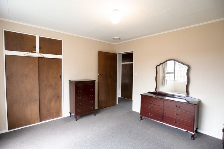 Photo of property in 56 Grange Street, Winton, 9720