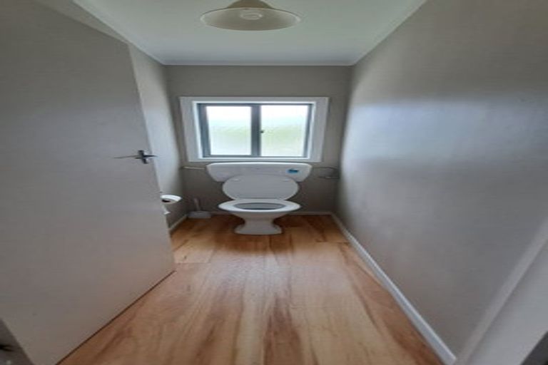 Photo of property in 16 Ceres Crescent, Johnsonville, Wellington, 6037