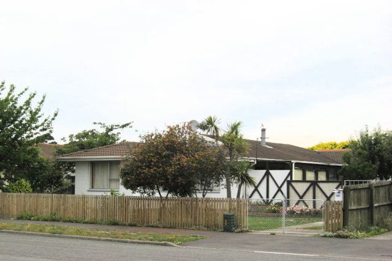 Photo of property in 96 Hay Street, Bromley, Christchurch, 8062