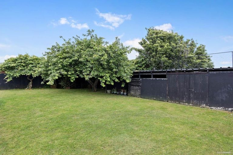 Photo of property in 72 Browns Road, Manurewa, Auckland, 2102