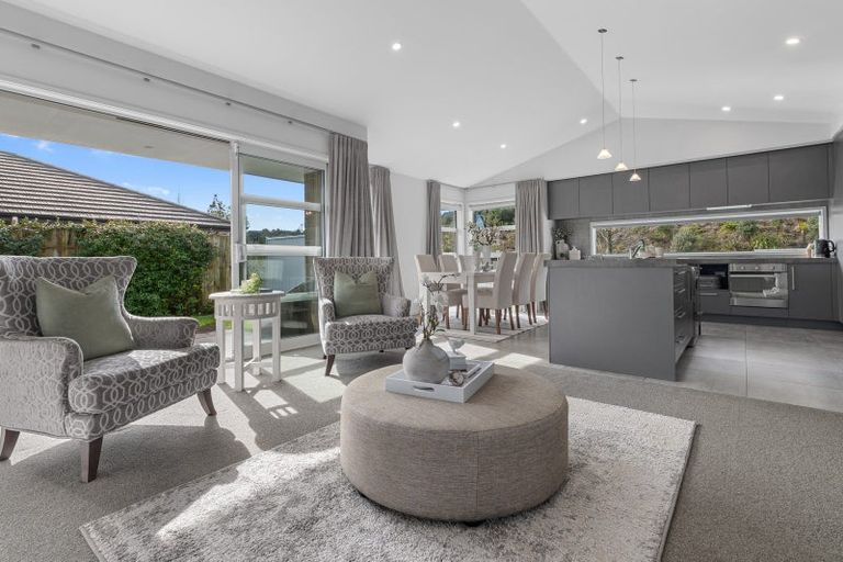 Photo of property in 278 Lakes Boulevard, Pyes Pa, Tauranga, 3112