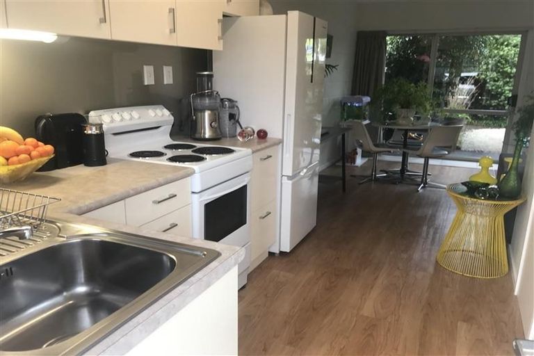 Photo of property in 3/1 Glen Road, Browns Bay, Auckland, 0630