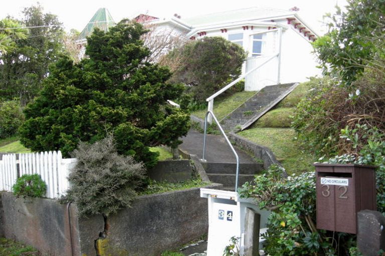 Photo of property in 34 Plunket Street, Kelburn, Wellington, 6012
