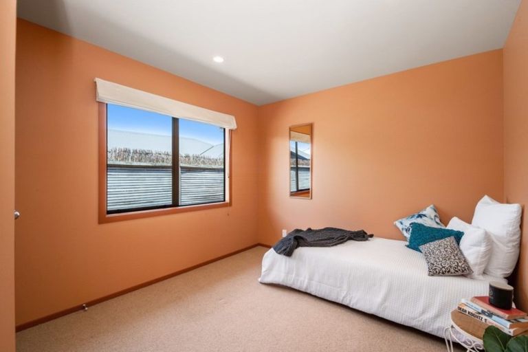 Photo of property in 2/6 Woburn Place, Nukuhau, Taupo, 3330