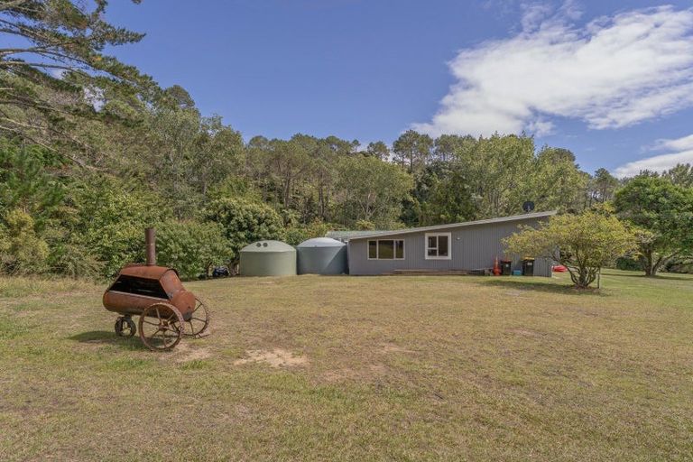Photo of property in 851 Purangi Road, Cooks Beach, Whitianga, 3591