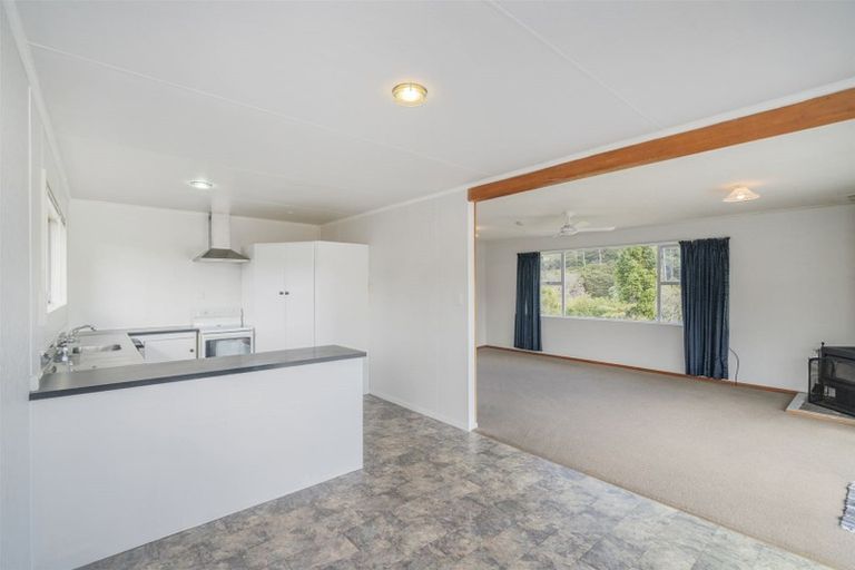 Photo of property in 119 Huaroa Street, Coromandel, 3506