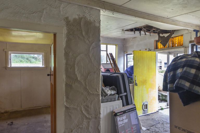 Photo of property in 27 Main Road, Maheno, Oamaru, 9495