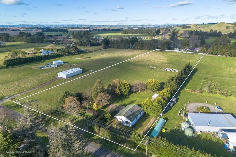 Photo of property in 16 Nancy Street, Takapau, 4203