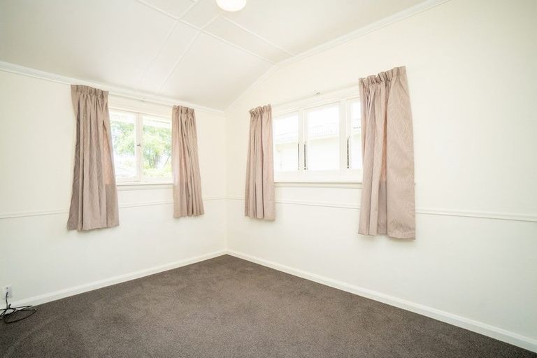 Photo of property in 184 Ferguson Street, West End, Palmerston North, 4412