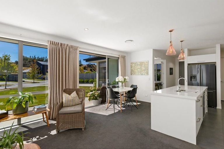 Photo of property in 95 Risinghurst Terrace, Lower Shotover, Queenstown, 9304
