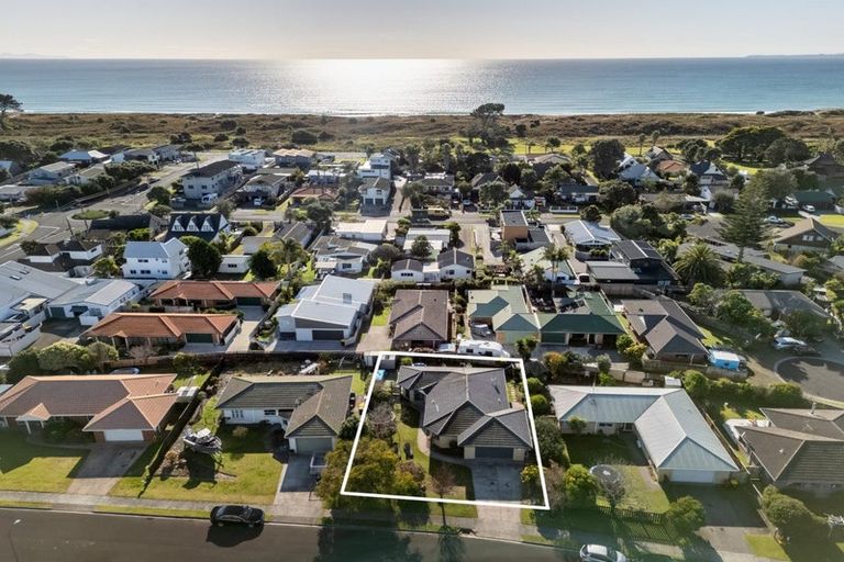 Photo of property in 7 Webb Place, Papamoa Beach, Papamoa, 3118