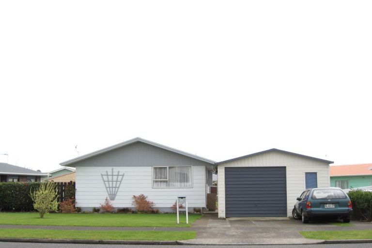 Photo of property in 11 Glasgow Street, Bell Block, New Plymouth, 4312