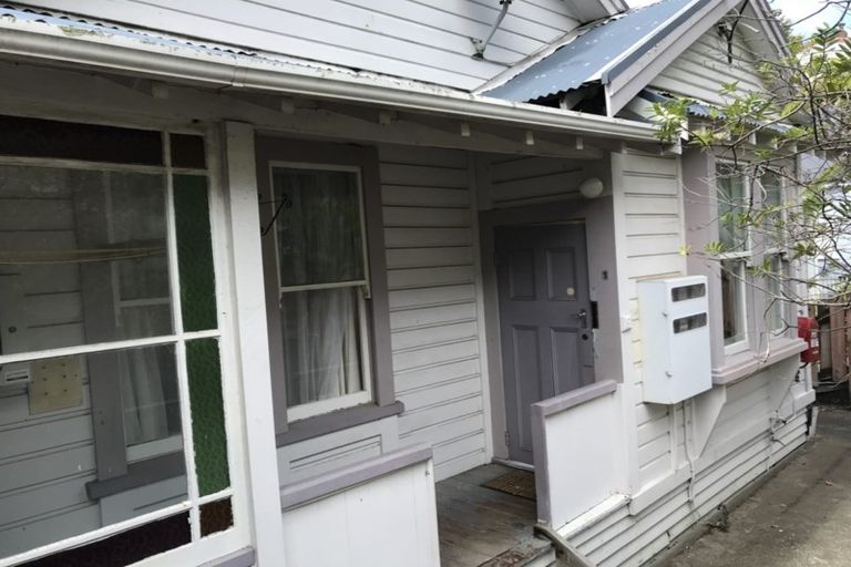 Photo of property in 1/9 Hinau Road, Hataitai, Wellington, 6021