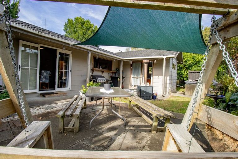 Photo of property in 70 Maxwells Line, Awapuni, Palmerston North, 4412