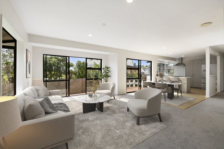 Photo of property in 11b Bay Street, Red Beach, 0932