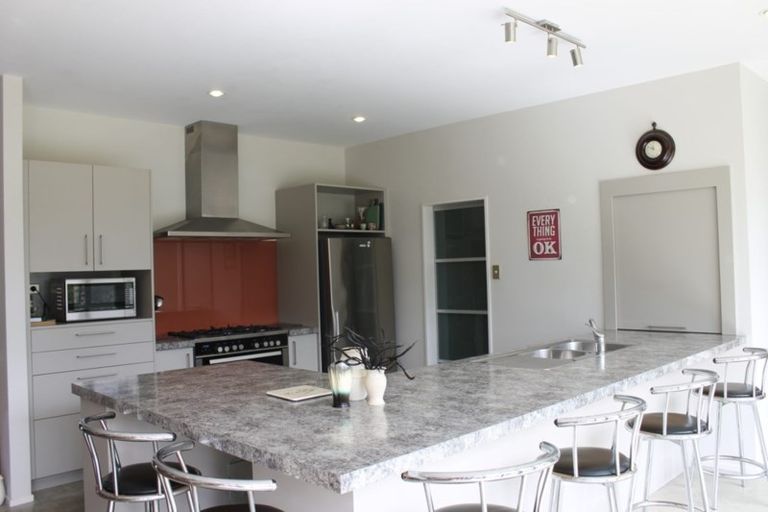 Photo of property in 61 Hurndall Street East, Maungaturoto, 0520