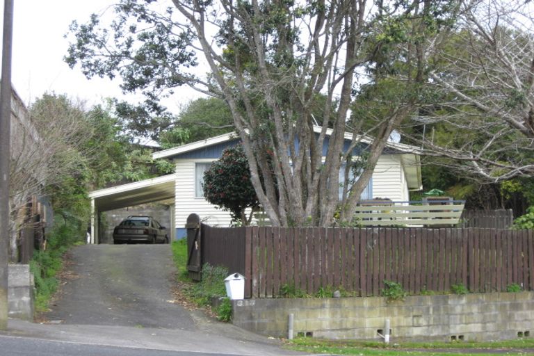 Photo of property in 9 Kendal Place, Merrilands, New Plymouth, 4312