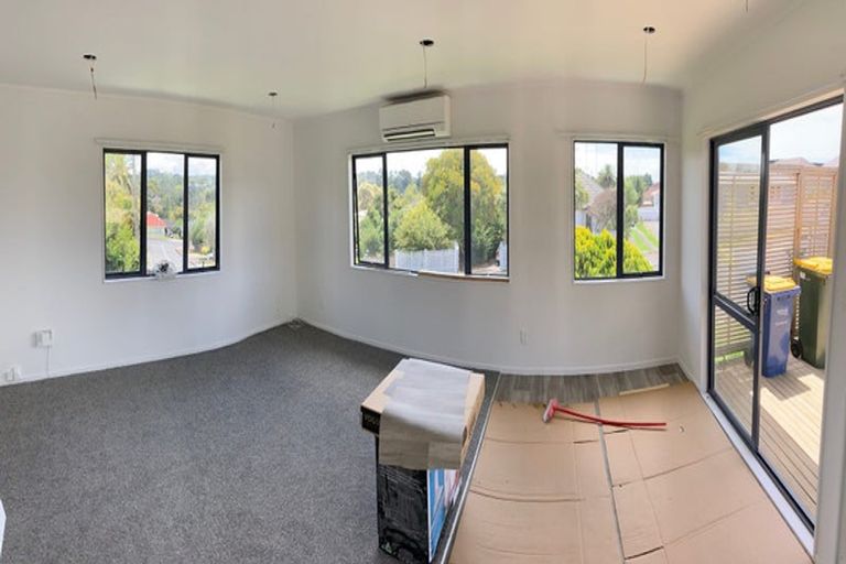 Photo of property in 9 Valdale Road, Henderson, Auckland, 0610