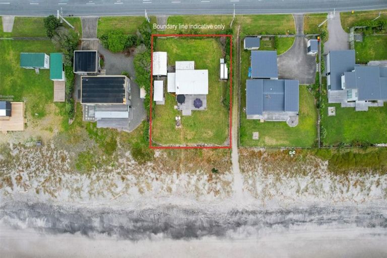 Photo of property in 17 Pukehina Parade, Pukehina, 3189