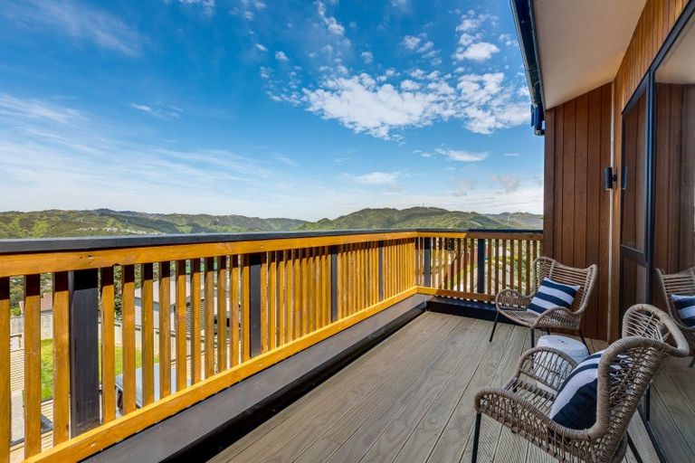 Photo of property in 5 Stockden Place, Karori, Wellington, 6012