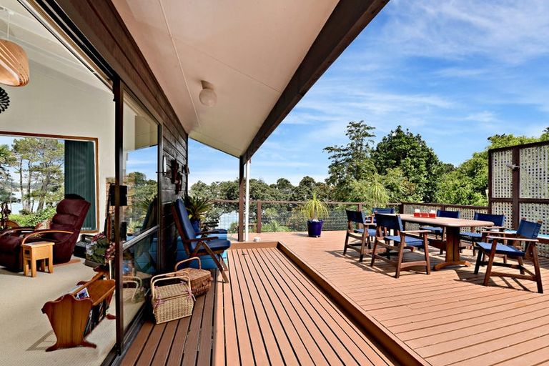 Photo of property in 66 Ronald Avenue, Glenbrook, Waiuku, 2681