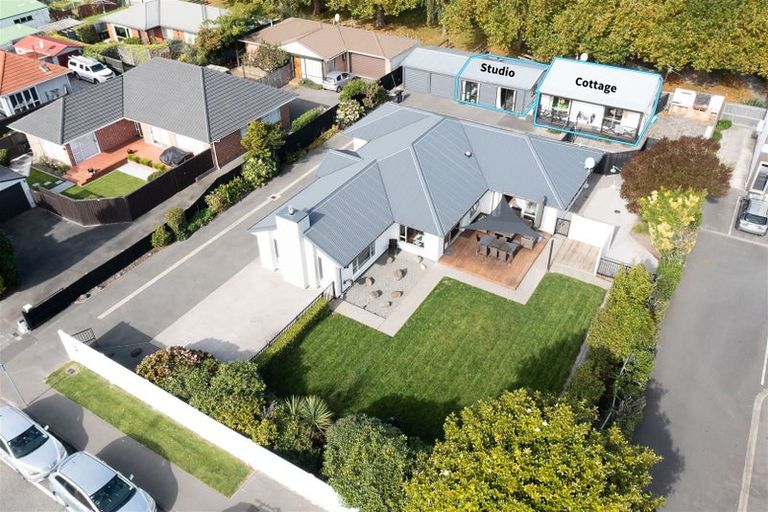 Photo of property in 424 Innes Road, Mairehau, Christchurch, 8052