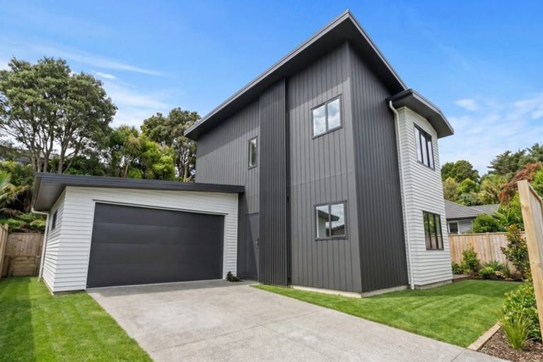 Photo of property in 26 Puriri Terrace, Roslyn, Palmerston North, 4414