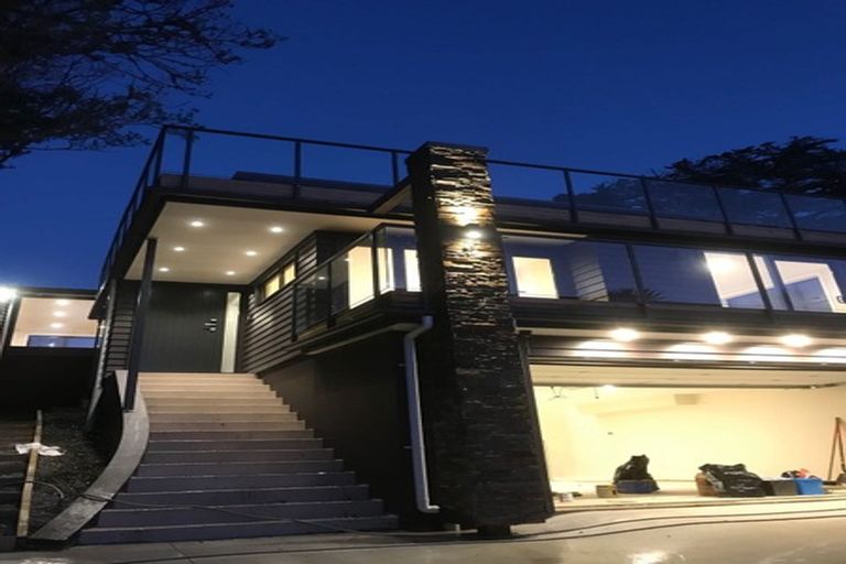 Photo of property in 211 Victory Road, Laingholm, Auckland, 0604