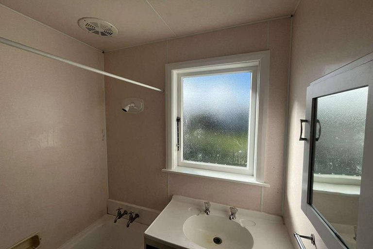 Photo of property in 3 Kauri Street, Levin, 5510