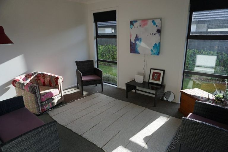 Photo of property in 7 Huntaway Close, Stoke, Nelson, 7011