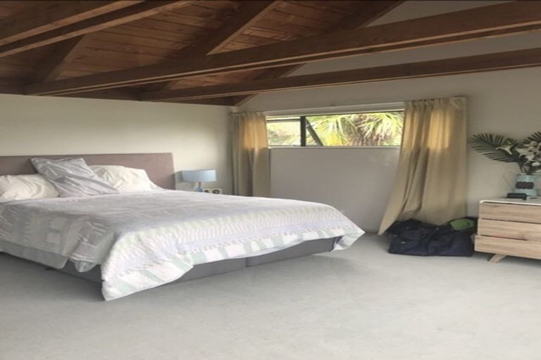 Photo of property in 90a The Circle, Manly, Whangaparaoa, 0930