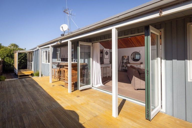 Photo of property in 32 Webb Place, Papamoa Beach, Papamoa, 3118