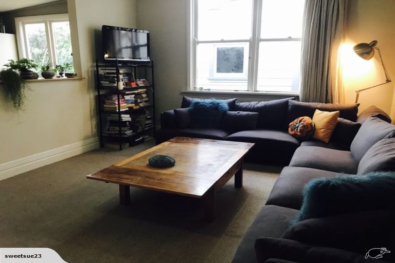 Photo of property in 218 Rutherford Street, Nelson, 7010