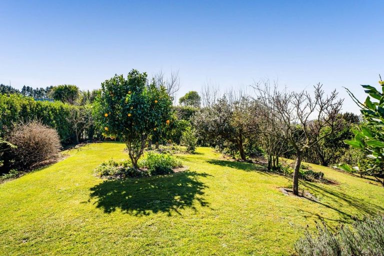 Photo of property in 1108c Egmont Road, Egmont Village, New Plymouth, 4372