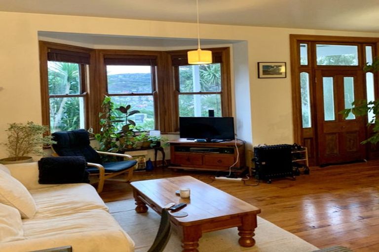 Photo of property in 37 Lawrence Street, Newtown, Wellington, 6021