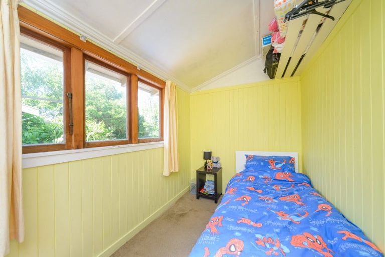 Photo of property in 30 Puriri Terrace, Roslyn, Palmerston North, 4414