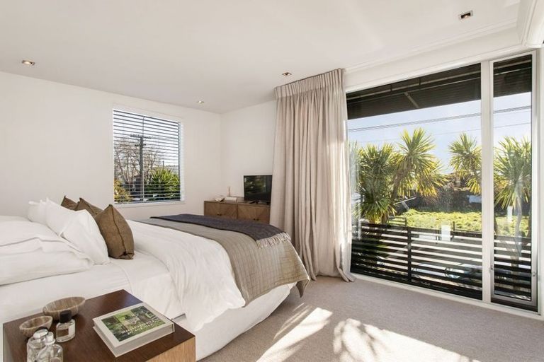 Photo of property in 8 Millbank Lane, Merivale, Christchurch, 8014