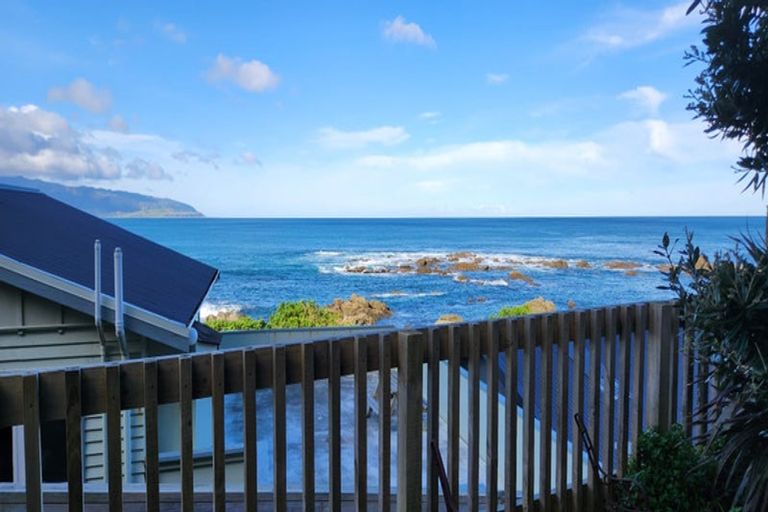 Photo of property in 134 Owhiro Bay Parade, Owhiro Bay, Wellington, 6023