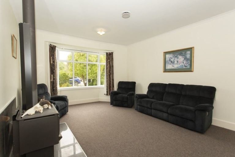 Photo of property in 17 Cameron Street, Ashburton, 7700