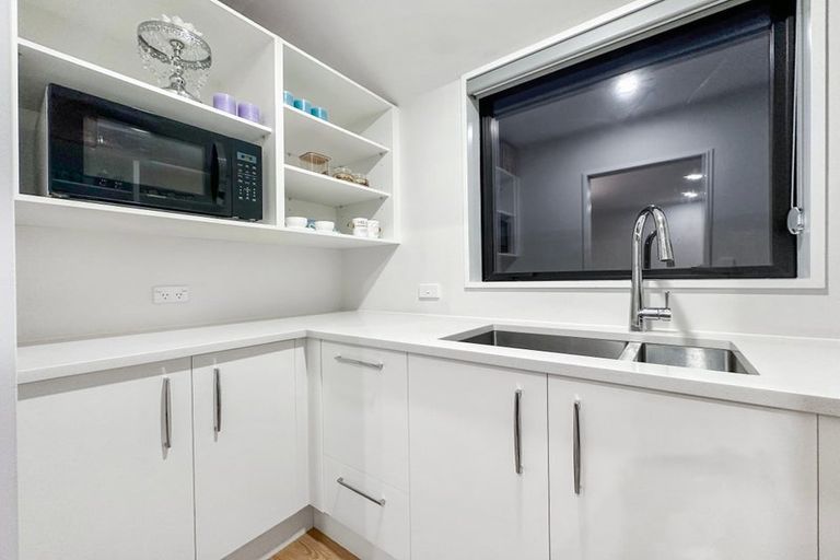 Photo of property in 27 Cousins Street, Woodend, 7691