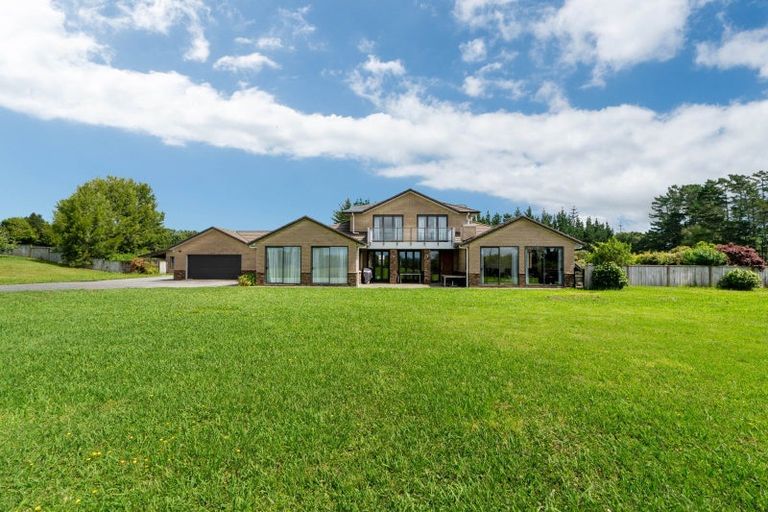 Photo of property in 7 Sinton Road, Hobsonville, Auckland, 0618