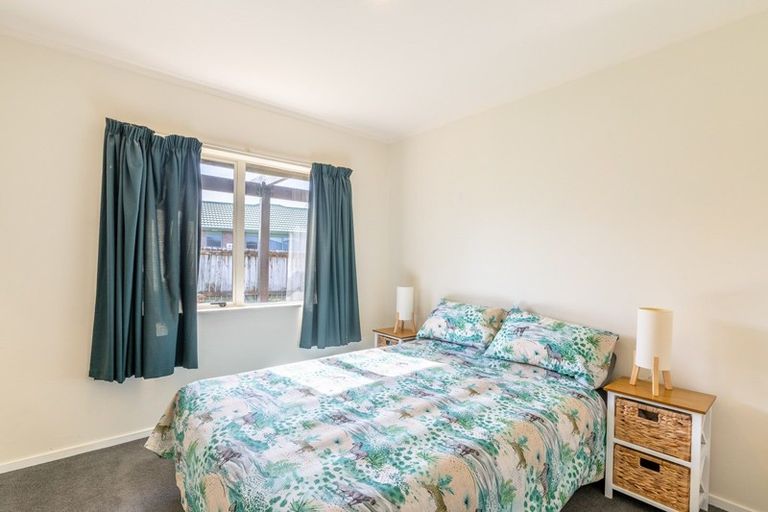 Photo of property in 39 Spackman Crescent, Paraparaumu, 5032